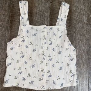 ⚡️3 for $15⚡️ Floral crop tank